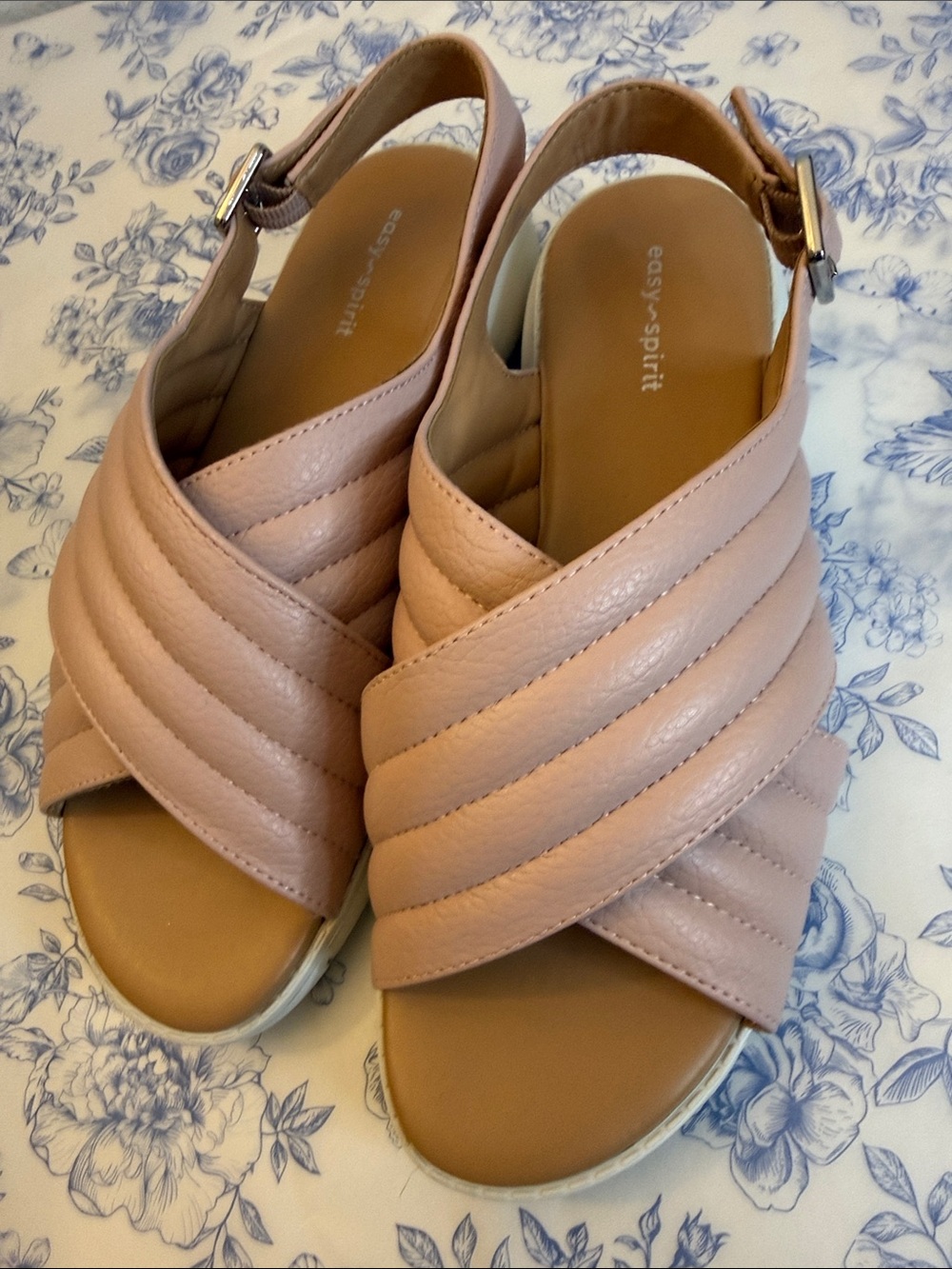 Easy Spirit Quilted Light Pink Cross-Strap Slingback Sandals